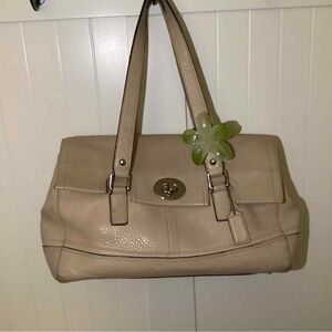 Chic Beige Leather Shoulder Bag COACH BAG 🙈open to offers